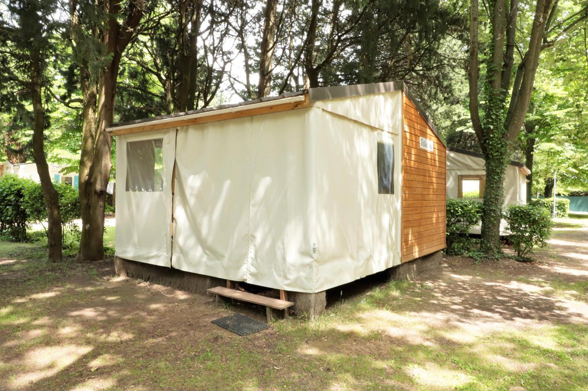 Camping Les Avignon - La Laune فينوف ليز أفيجْنْ الغرفة الصورة